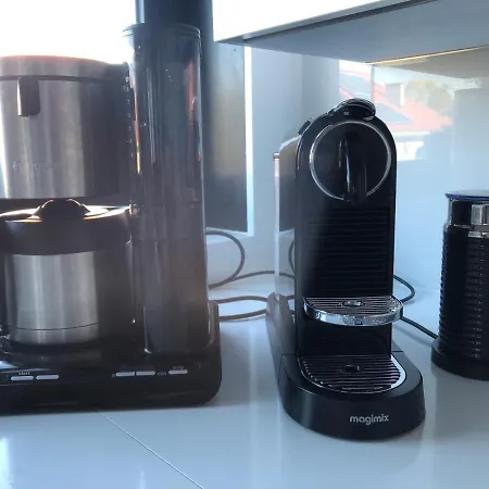 ヴィラ Georges Met Tuin En Sauna *