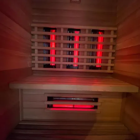 Georges Met Tuin En Sauna