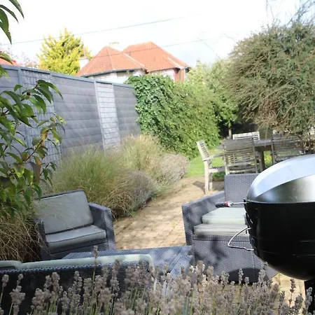 Вилла Georges Met Tuin En Sauna *