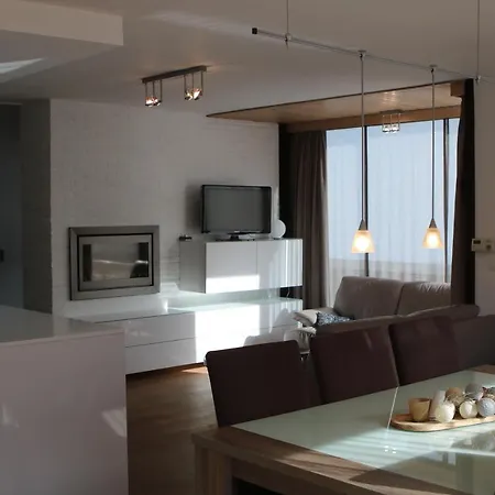 Georges Met Tuin En Sauna * Коксейде