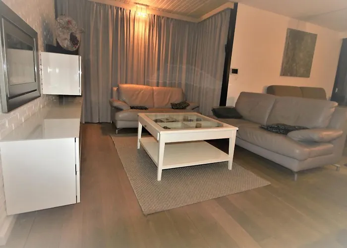 Georges Met Tuin En Sauna Koksijde