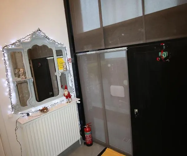 Villa Georges Met Tuin En Sauna