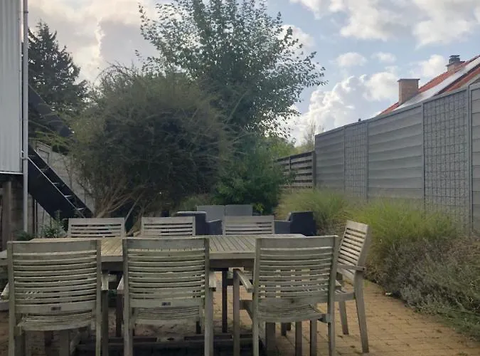 Georges Met Tuin En Sauna Koksijde